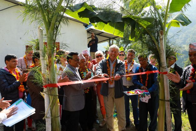 Inauguration Ceremony of the Thulodhunga WASH project by Unica Foundation president Daan van Vliet