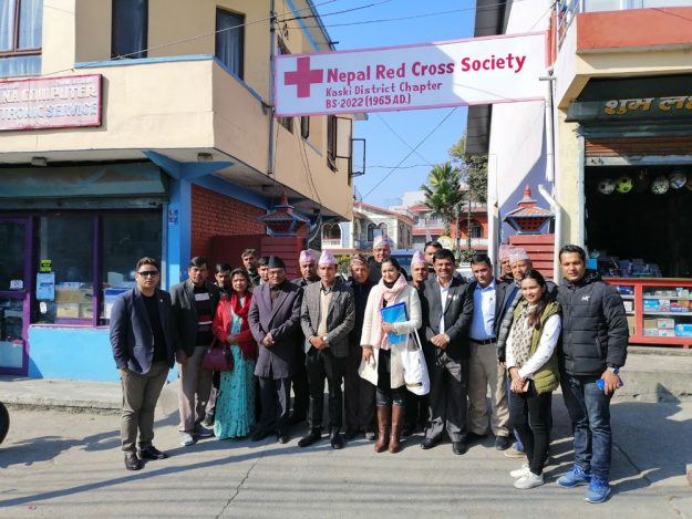 Contractondertekening Ramkot WaSH project met Nepalees Rode Kruis