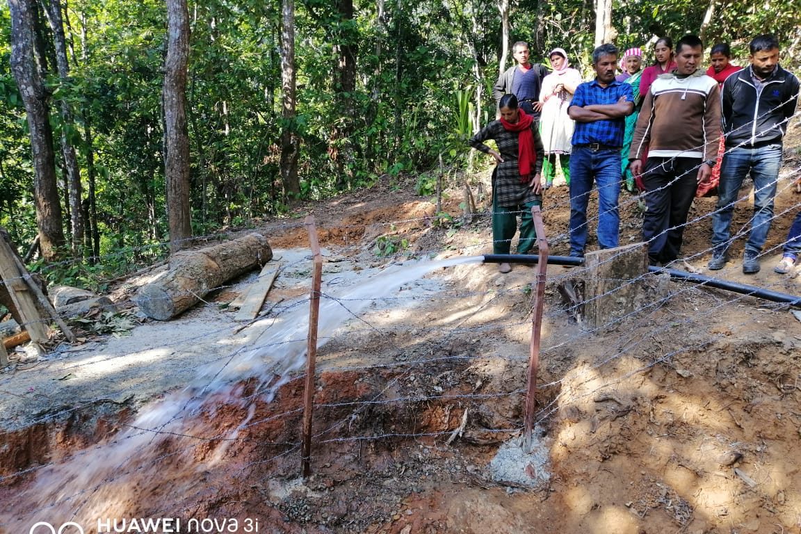 Een flinke hoeveelheid water tijdens de proefopening van Hamsapur WaSH