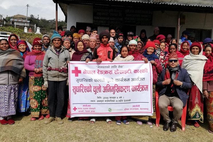 Inwoners Bhadaure tijdens training