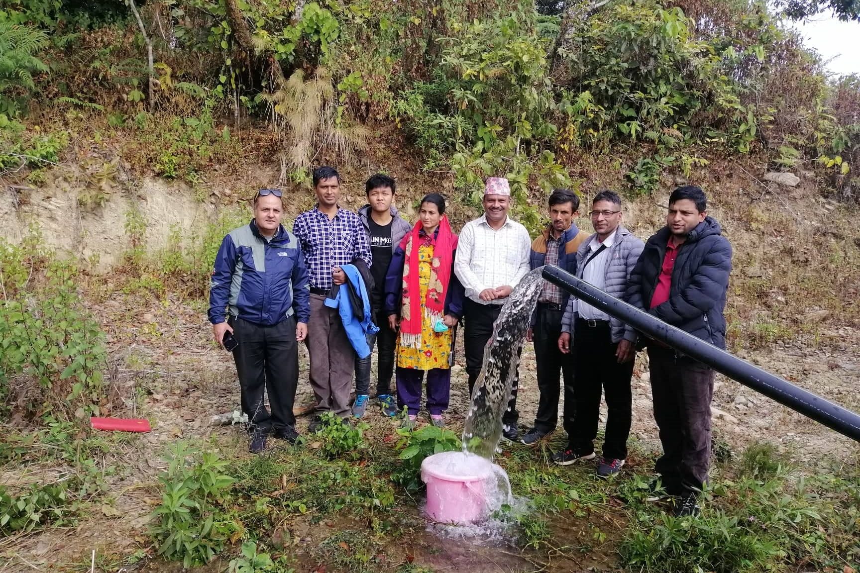 Staf en bestuur van NRCS Kaski op het hoogste punt van het project