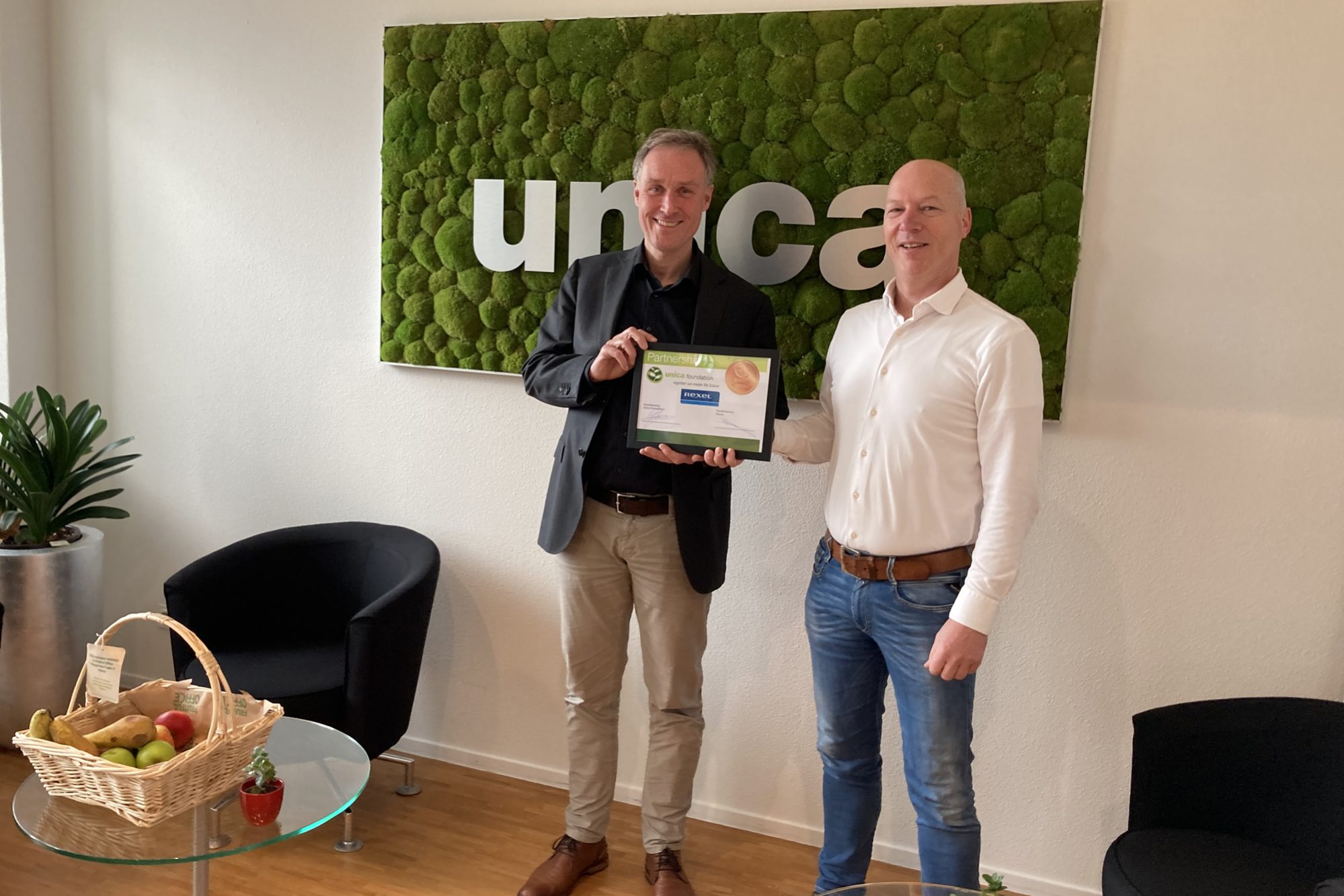Nico Duivenvoorde (Rexel) en Edwin Koers (Unica Foundation)